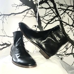 Moma Italian Black Leather Boot Size 40 NEW!!!
